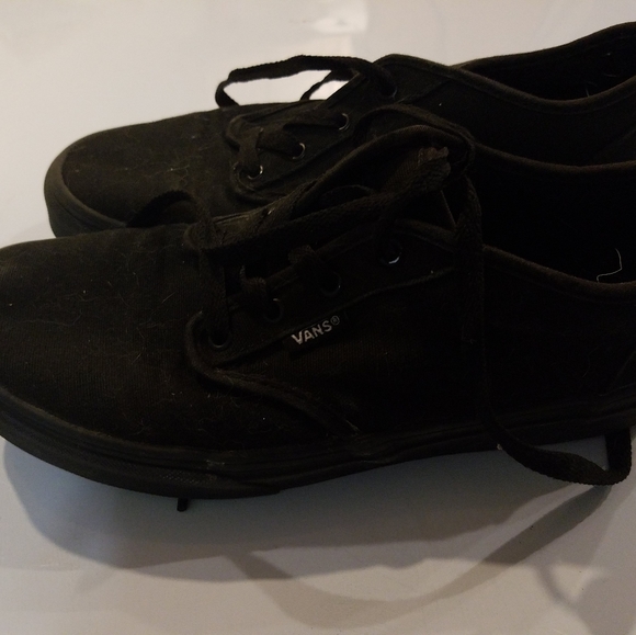 Van's size 5 youth - Picture 3 of 4